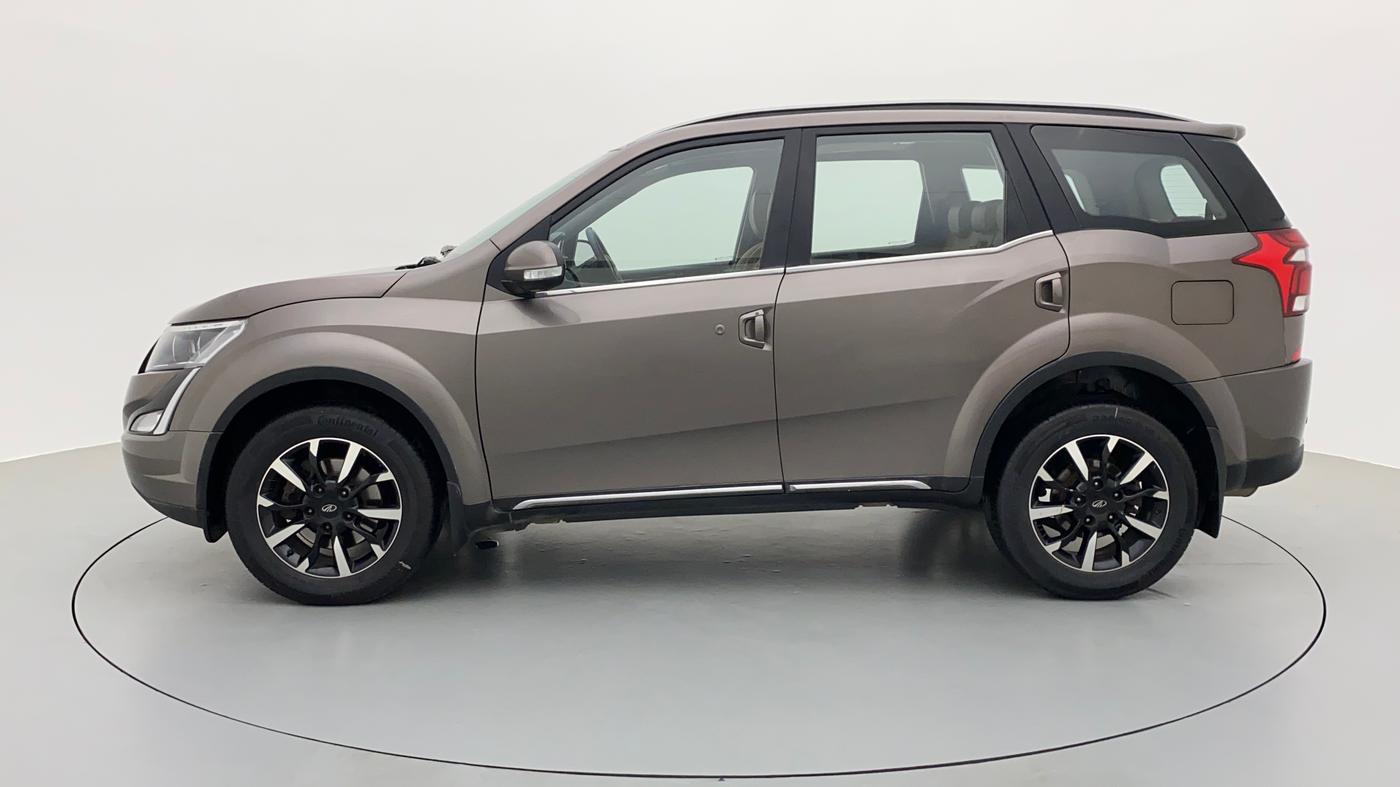 2019 Mahindra XUV500 W11 (O), Diesel, Manual, 21,214 km, Left Side