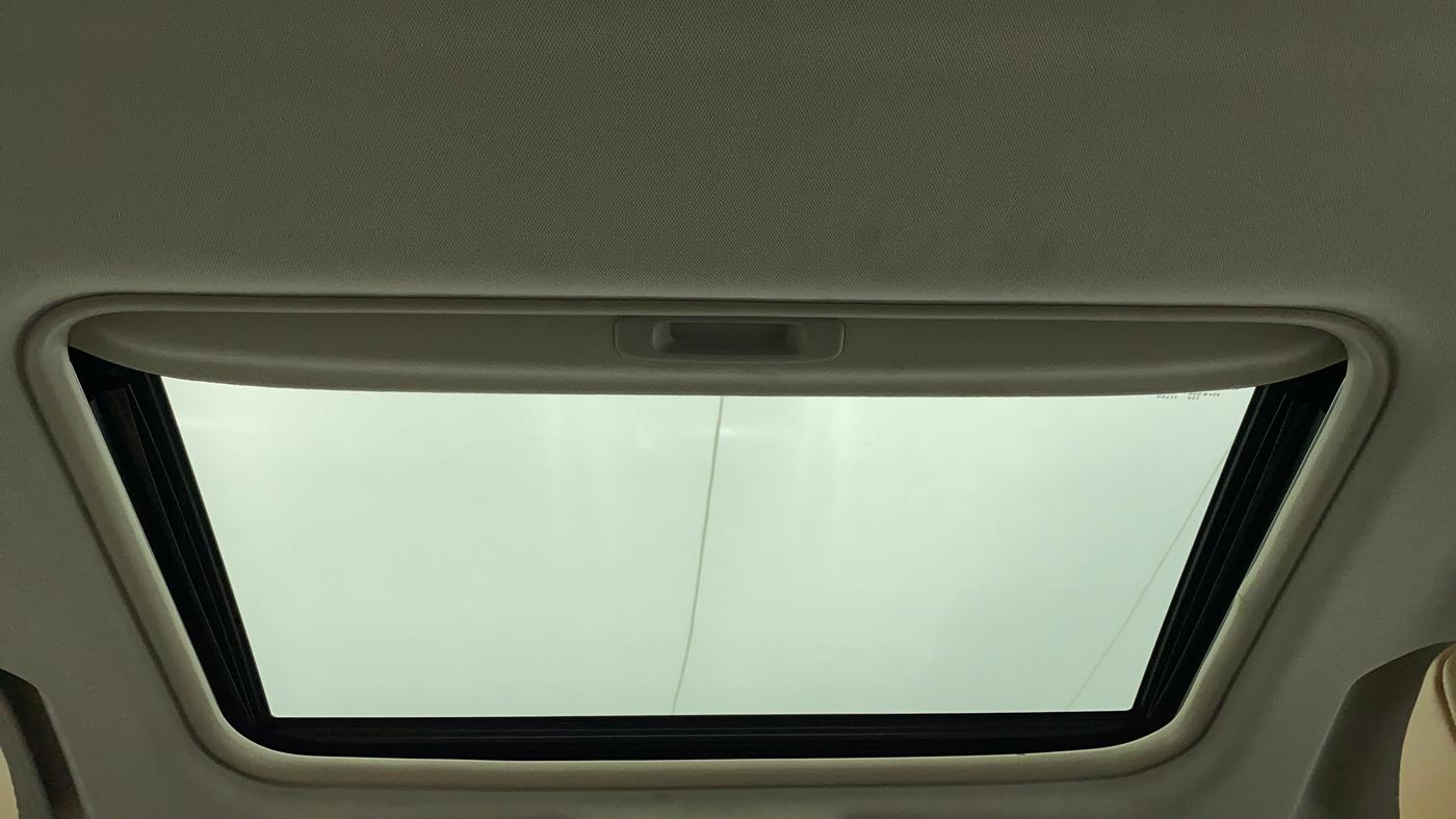 2019 Mahindra XUV500 W11 (O), Diesel, Manual, 21,214 km, Moonroof/ Sunroof