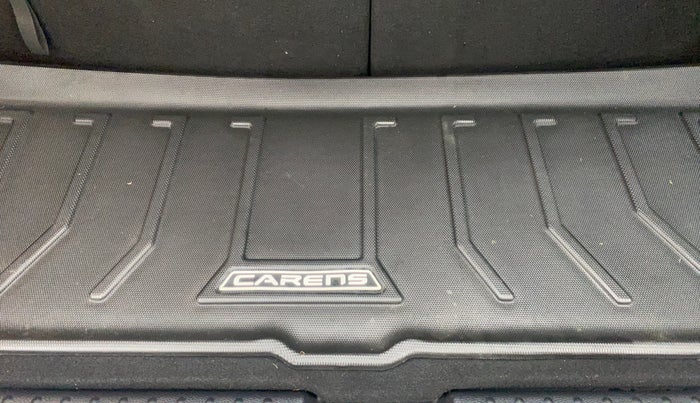 2023 KIA CARENS PRESTIGE 1.5 PETROL 7 STR, Petrol, Manual, 40,834 km, Boot Inside