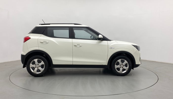 2022 Mahindra XUV300 1.5 W6 MT, Diesel, Manual, 18,832 km, Right Side View