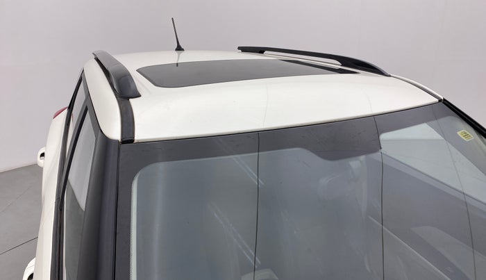2022 Mahindra XUV300 1.5 W6 MT, Diesel, Manual, 18,832 km, Roof