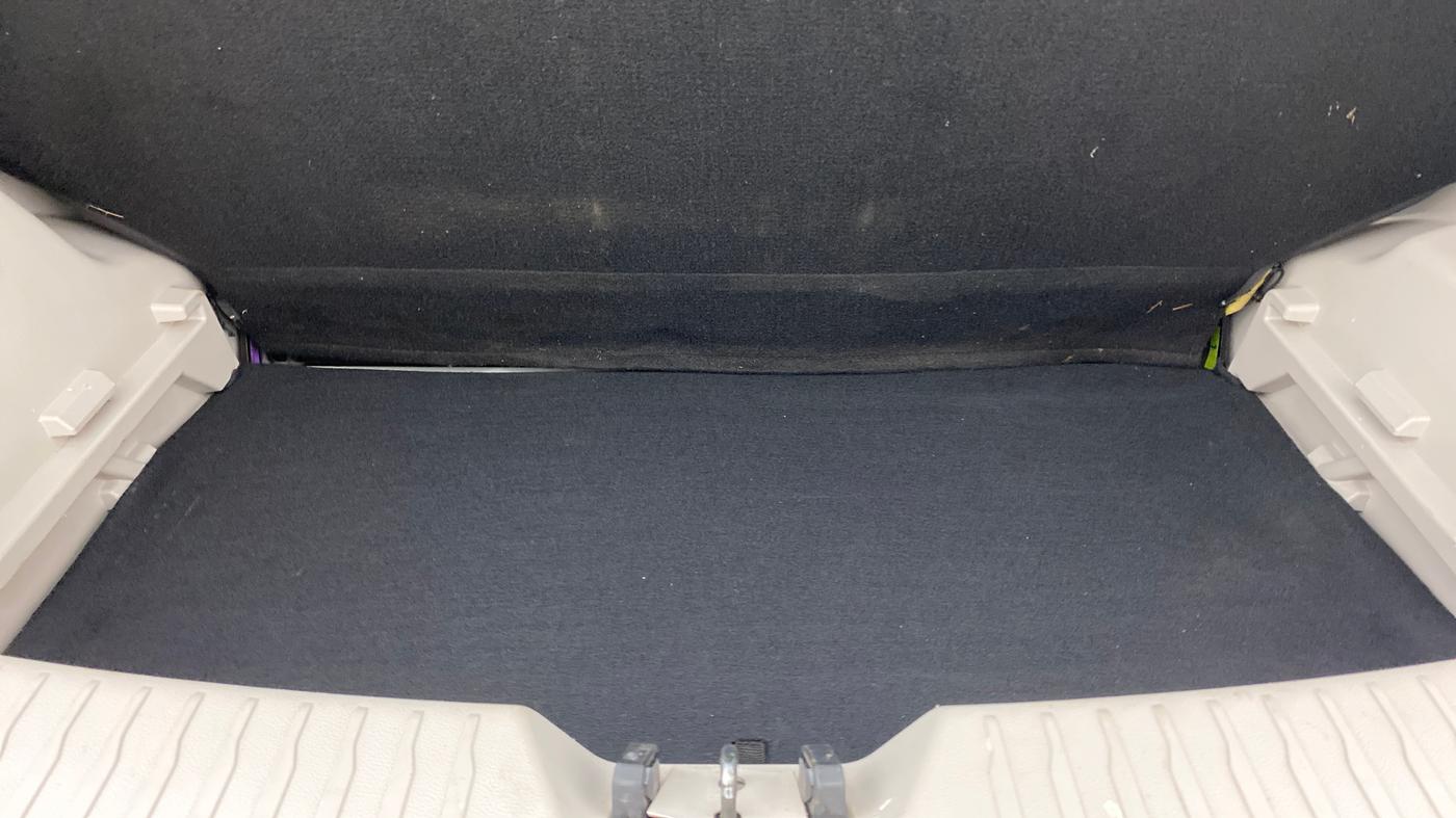2022 Mahindra XUV300 1.5 W6 MT, Diesel, Manual, 18,832 km, Boot Inside