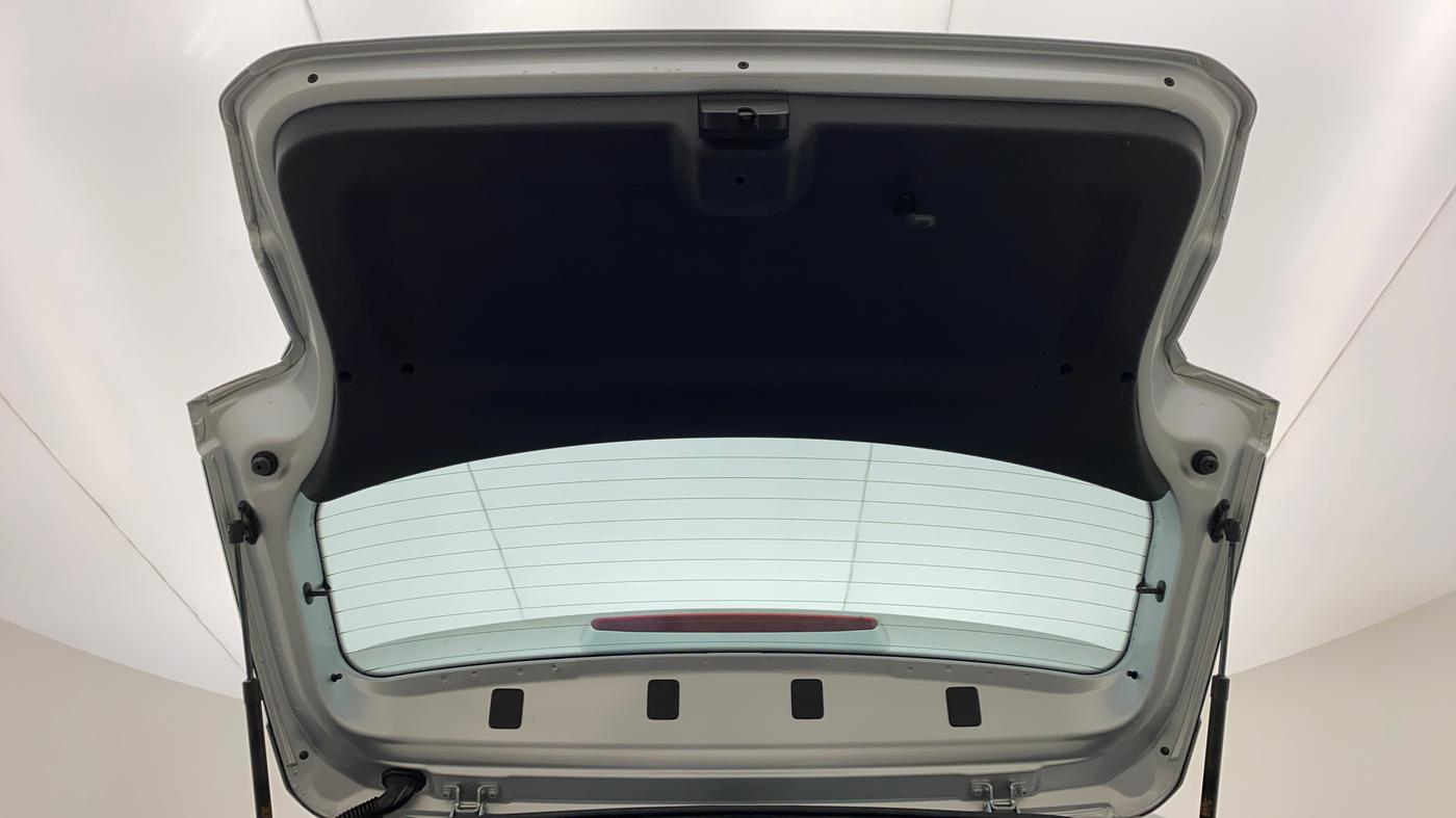 2021 Volkswagen TAIGUN TOPLINE 1.0 TSI MT, Petrol, Manual, 97,554 km, Boot Door Open