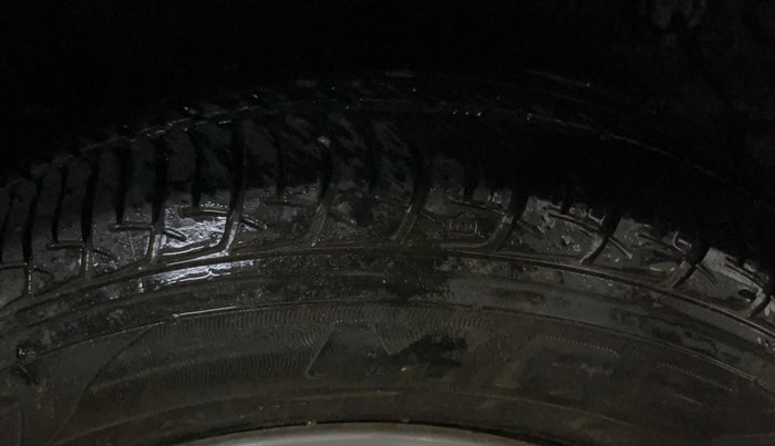 2019 Maruti Celerio VXI CNG, CNG, Manual, 1,35,691 km, Right Rear Tyre Tread