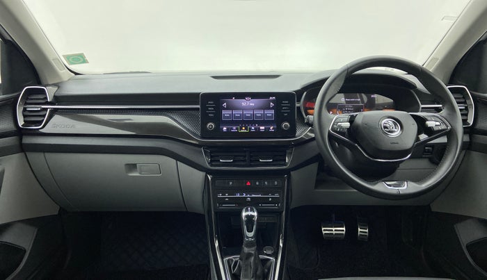 2022 Skoda KUSHAQ STYLE 1.5TSI AT (6 AIRBAG), Petrol, Automatic, 2,696 km, Dashboard