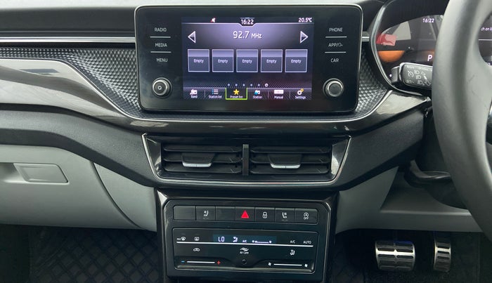 2022 Skoda KUSHAQ STYLE 1.5TSI AT (6 AIRBAG), Petrol, Automatic, 2,696 km, Air Conditioner