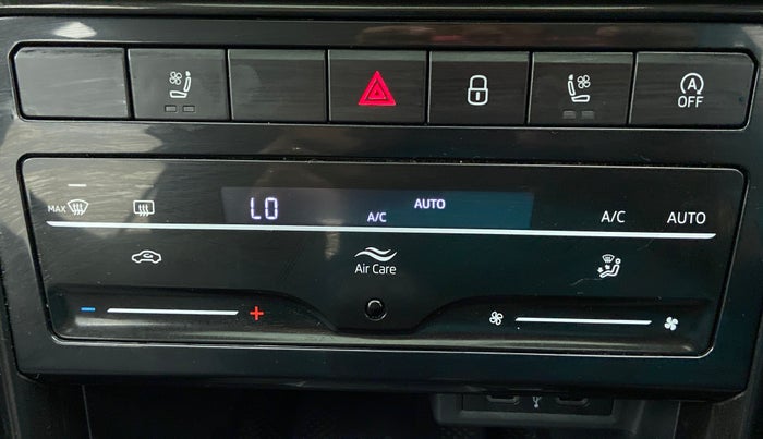 2022 Skoda KUSHAQ STYLE 1.5TSI AT (6 AIRBAG), Petrol, Automatic, 2,696 km, Automatic Climate Control