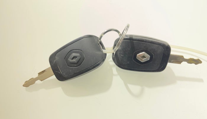 2016 Renault Kwid RXT 0.8, Petrol, Manual, 51,234 km, Key Close Up