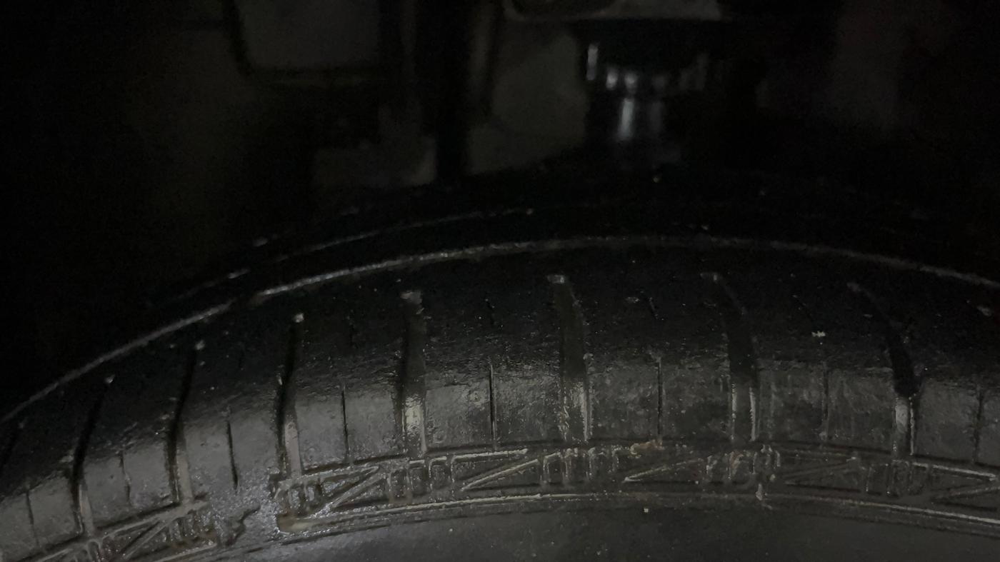 2016 Renault Kwid RXT 0.8, Petrol, Manual, 51,266 km, Left Front Tyre Tread