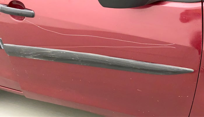 2013 Maruti Ritz VXI, Petrol, Manual, 23,329 km, Driver-side door - Minor scratches