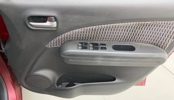 2013 Maruti Ritz VXI, Petrol, Manual, 23,329 km, Driver Side Door Panels Control