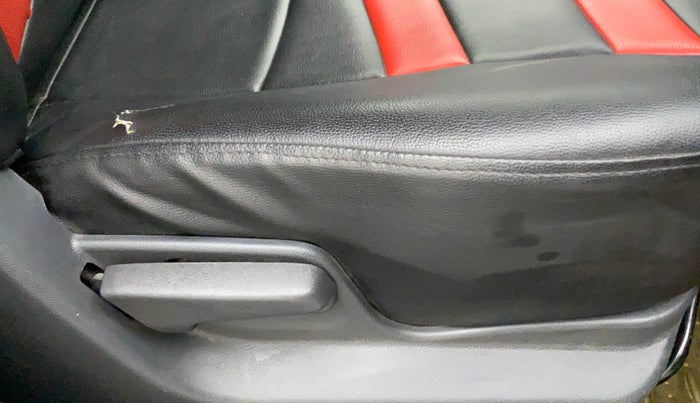 2013 Maruti Ritz VXI, Petrol, Manual, 23,329 km, Driver Side Adjustment Panel