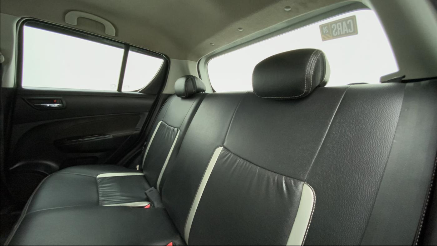 2016 Maruti Swift VXI, Petrol, Manual, 62,676 km, Right Side Rear Door Cabin