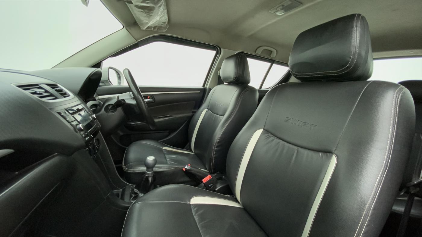2016 Maruti Swift VXI, Petrol, Manual, 62,676 km, Right Side Front Door Cabin