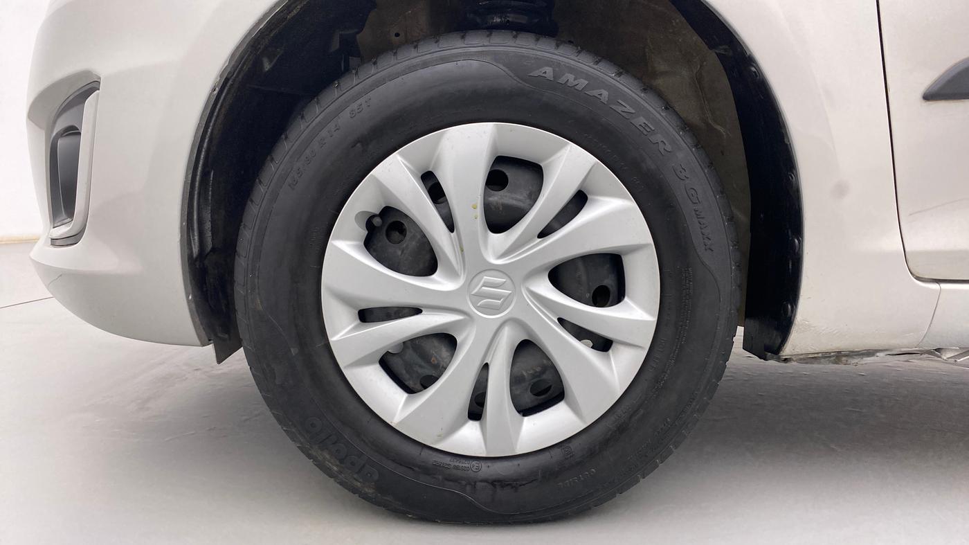 2016 Maruti Swift VXI, Petrol, Manual, 62,676 km, Left Front Wheel