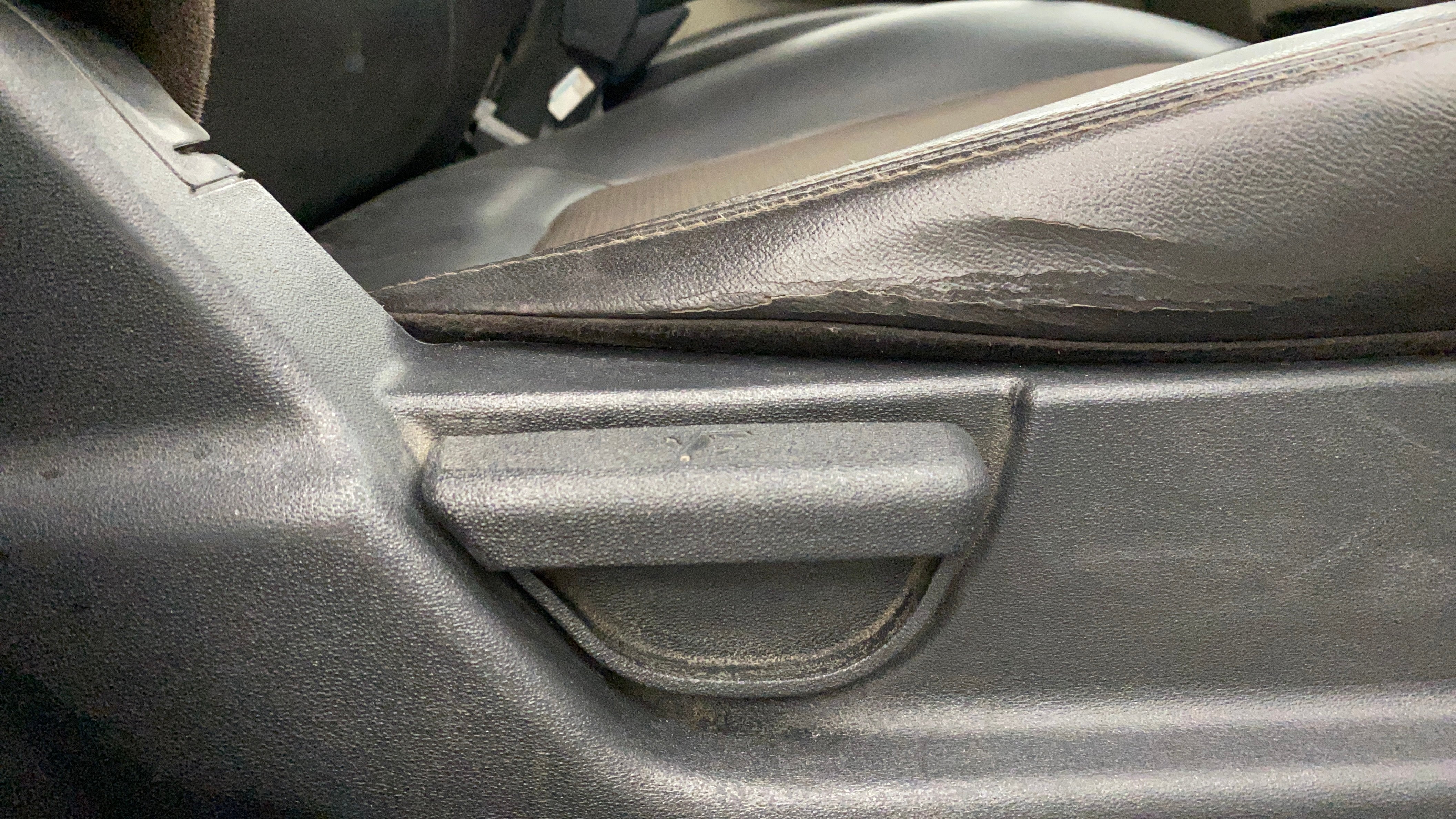 camera-Driver-Side-Adjustment-Panel