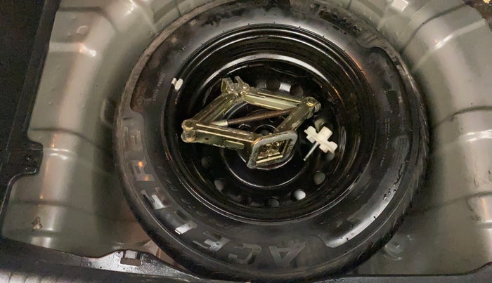 2013 Hyundai i20 MAGNA 1.2, Petrol, Manual, 67,553 km, Spare Tyre