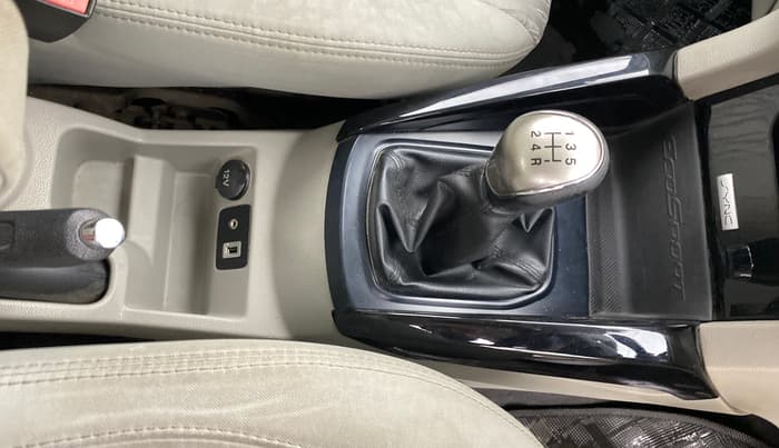 2016 Ford Ecosport TITANIUM 1.5L DIESEL, Diesel, Manual, 1,12,967 km, Gear Lever