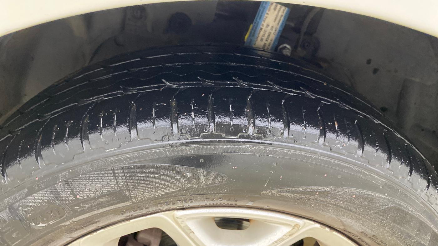 2016 Ford Ecosport TITANIUM 1.5L DIESEL, Diesel, Manual, 1,12,967 km, Left Front Tyre Tread