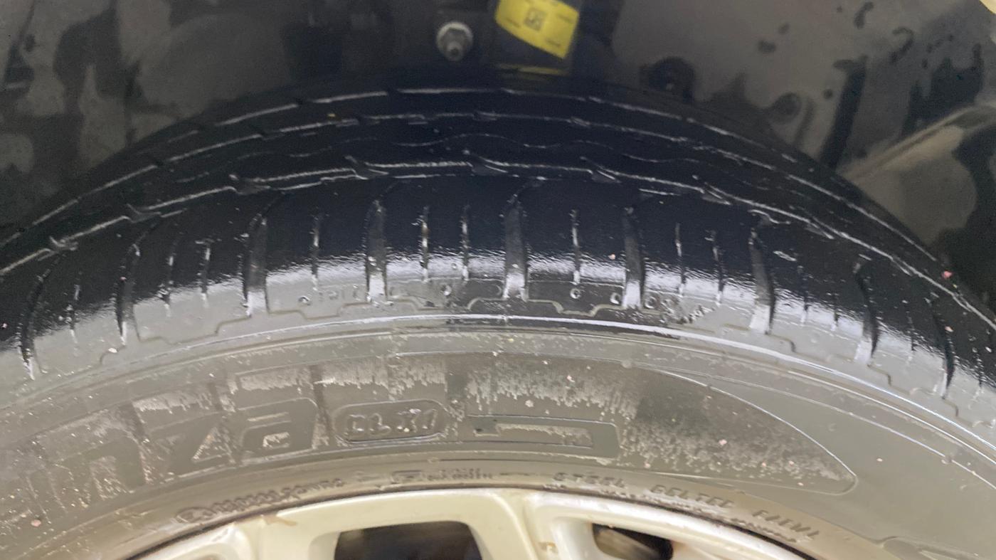 2016 Ford Ecosport TITANIUM 1.5L DIESEL, Diesel, Manual, 1,12,967 km, Right Front Tyre Tread