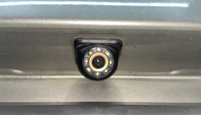 2016 Skoda Rapid 1.5 TDI CR STYLE PLUS AT, Diesel, Automatic, 1,09,407 km, Parking Camera