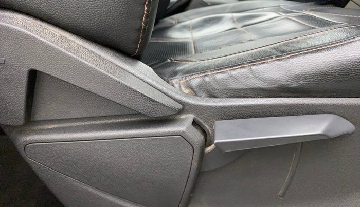 2017 Ford Ecosport TITANIUM 1.5L PETROL AT, Petrol, Automatic, 41,134 km, Driver Side Adjustment Panel