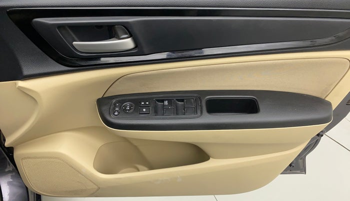 2021 Honda Amaze 1.2L I-VTEC VX, Petrol, Manual, 32,496 km, Driver Side Door Panels Control