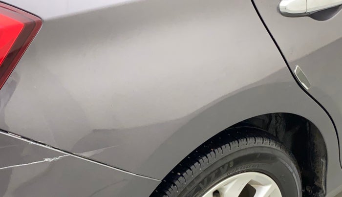 2021 Honda Amaze 1.2L I-VTEC VX, Petrol, Manual, 32,496 km, Right quarter panel - Slightly dented