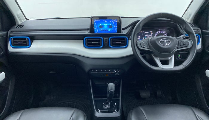 2022 Tata PUNCH CREATIVE  AMT, Petrol, Automatic, 8,001 km, Dashboard