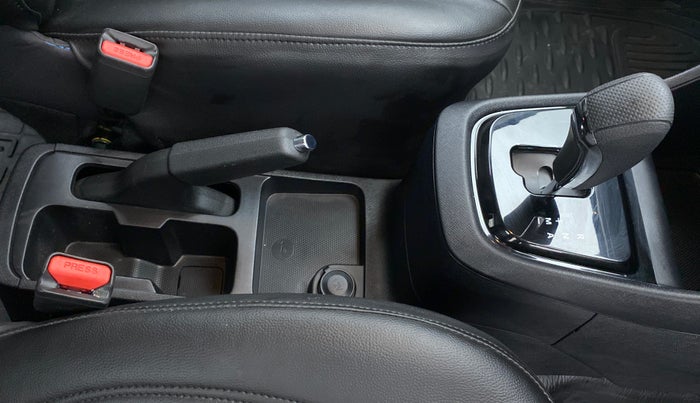 2022 Tata PUNCH CREATIVE  AMT, Petrol, Automatic, 8,001 km, Gear Lever