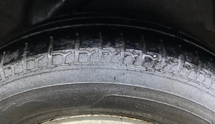 2015 Hyundai i10 MAGNA 1.1, Petrol, Manual, 39,708 km, Left Rear Tyre Tread