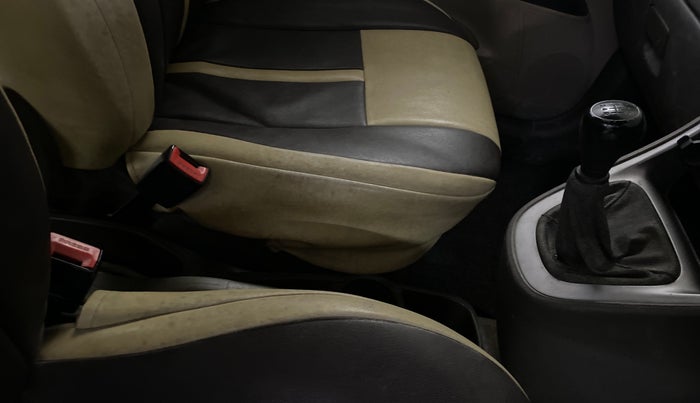 2015 Hyundai i10 MAGNA 1.1, Petrol, Manual, 39,708 km, Gear Lever