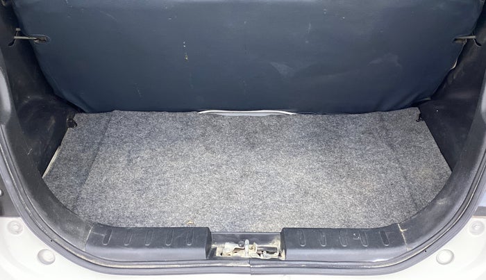 2019 Maruti Alto LXI, Petrol, Manual, 68,236 km, Boot Inside