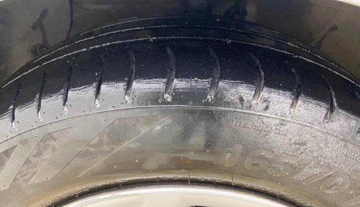 2018 Hyundai Grand i10 SPORTZ 1.2 KAPPA VTVT, Petrol, Manual, 66,773 km, Left Front Tyre Tread