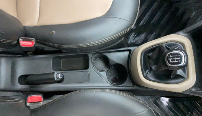 2018 Hyundai Grand i10 SPORTZ 1.2 KAPPA VTVT, Petrol, Manual, 66,773 km, Gear Lever