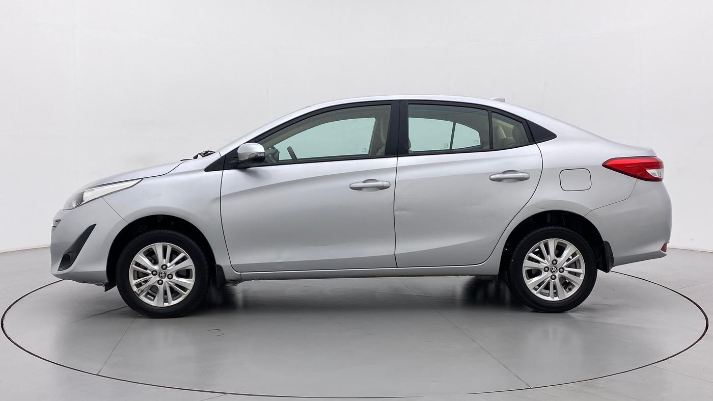 2018 Toyota YARIS V CVT, Petrol, Automatic, 32,523 km, Left Side