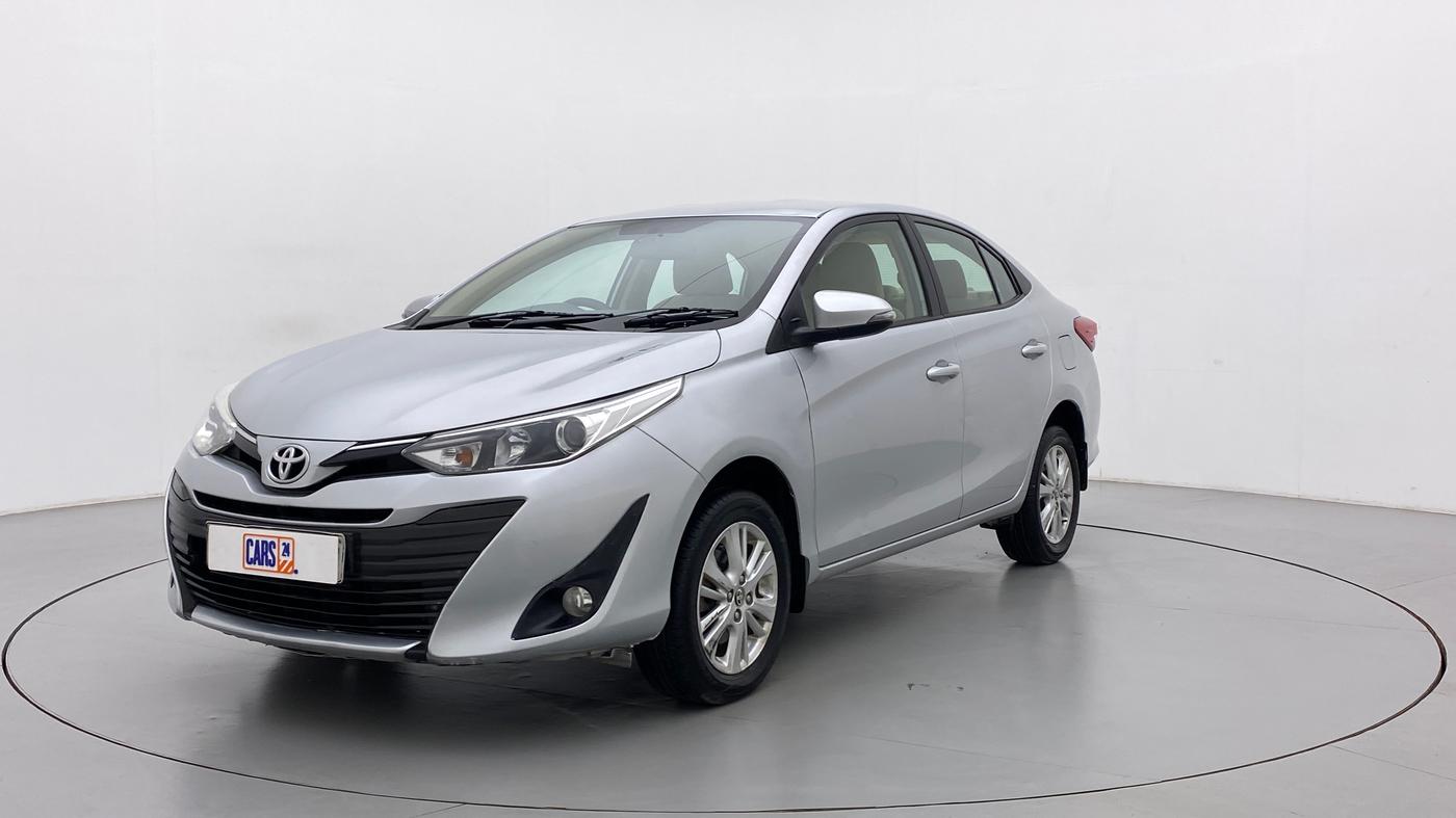 2018 Toyota YARIS V CVT, Petrol, Automatic, 32,523 km, Left Front Diagonal
