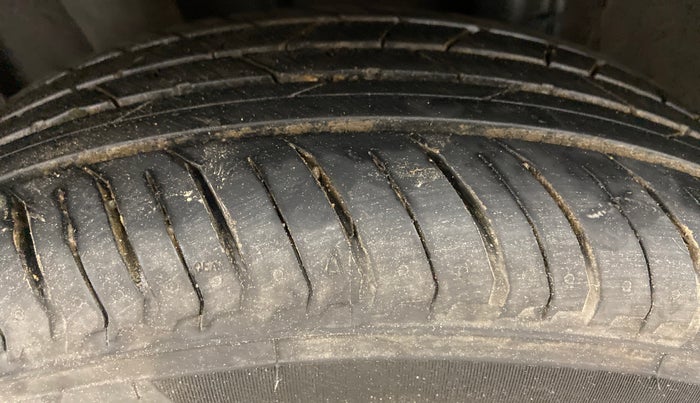 2021 Renault Kiger RXT 1.0 MT, Petrol, Manual, 11,571 km, Right Rear Tyre Tread