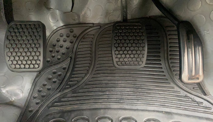 2013 Maruti Alto K10 VXI, Petrol, Manual, 90,752 km, Pedals