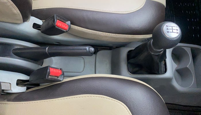 2013 Maruti Alto K10 VXI, Petrol, Manual, 90,752 km, Gear Lever