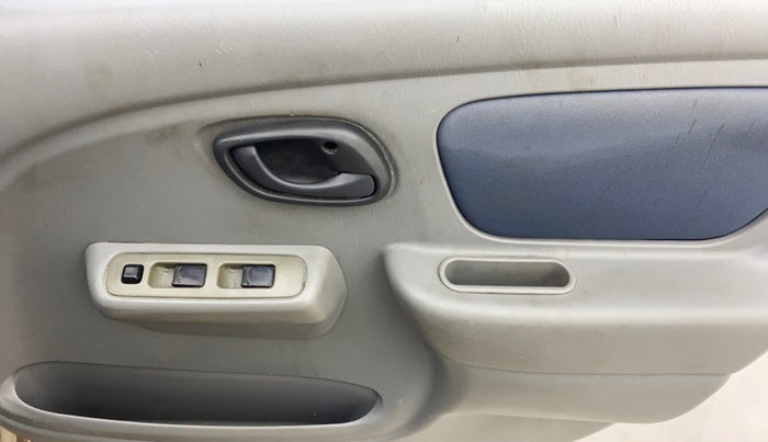 2013 Maruti Alto K10 VXI, Petrol, Manual, 90,752 km, Driver Side Door Panels Control