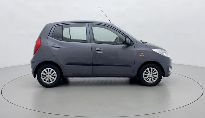 2016 Hyundai i10 SPORTZ 1.1, Petrol, Manual, 20,273 km, Right Side View