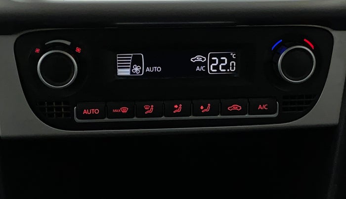 2015 Volkswagen Polo HIGHLINE1.2L, Petrol, Manual, 74,185 km, Automatic Climate Control