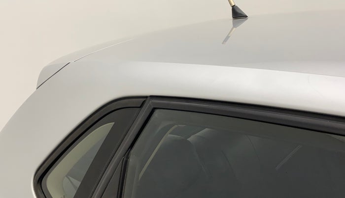 2015 Volkswagen Polo HIGHLINE1.2L, Petrol, Manual, 74,185 km, Right C pillar - Slightly dented