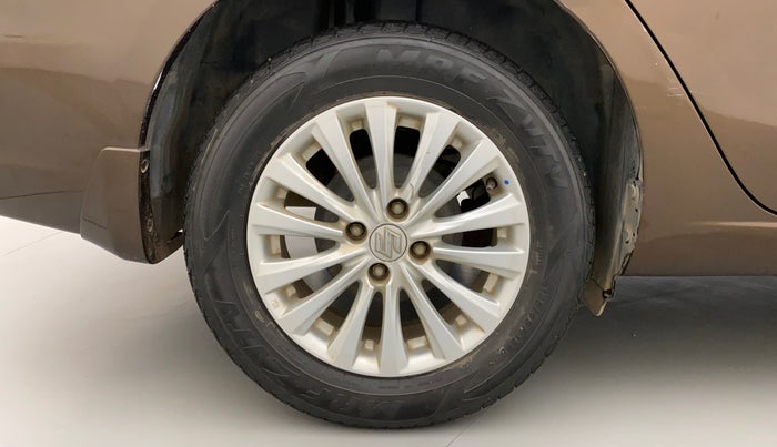 2018 Maruti Ciaz ZETA 1.4  AT PETROL, Petrol, Automatic, 50,470 km, Right Rear Wheel