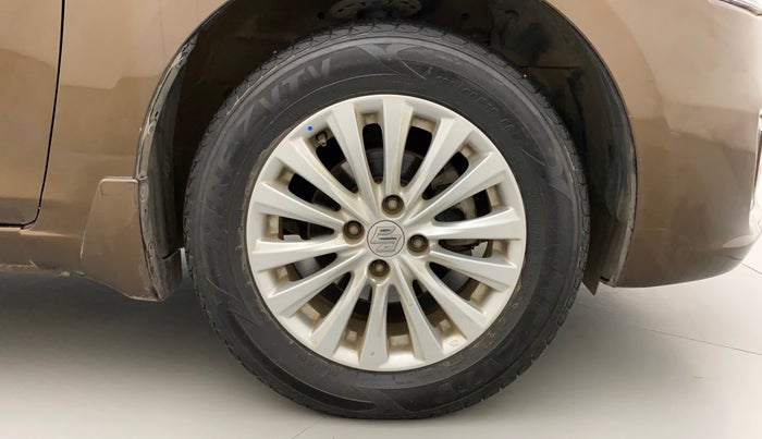 2018 Maruti Ciaz ZETA 1.4  AT PETROL, Petrol, Automatic, 50,470 km, Right Front Wheel
