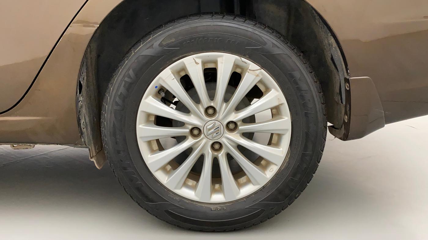 2018 Maruti Ciaz ZETA 1.4  AT PETROL, Petrol, Automatic, 50,470 km, Left Rear Wheel