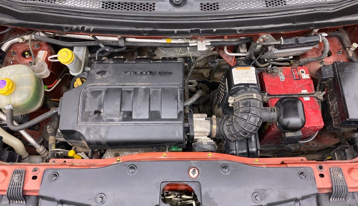 2017 Mahindra KUV 100 NXT K6+ P 6 STR, Petrol, Manual, 42,396 km, Open Bonet