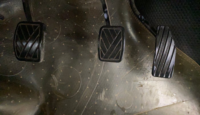 2016 Maruti Wagon R 1.0 VXI, Petrol, Manual, 9,487 km, Pedals