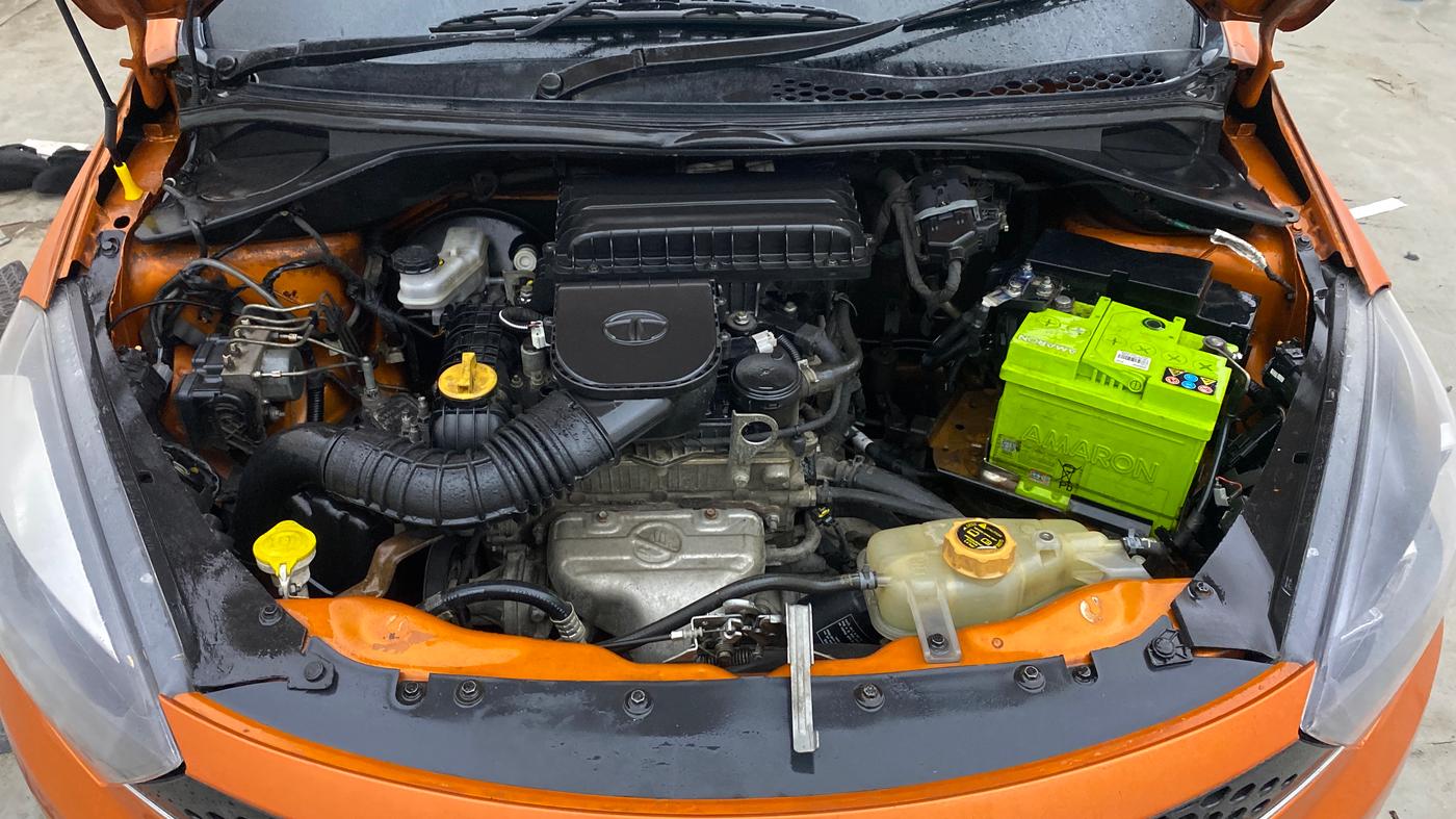 2019 Tata Tiago XZ PLUS PETROL, Petrol, Manual, 87,335 km, Engine View